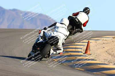 media/Jan-09-2022-SoCal Trackdays (Sun) [[2b1fec8404]]/Turn 12 Backside (130pm)/